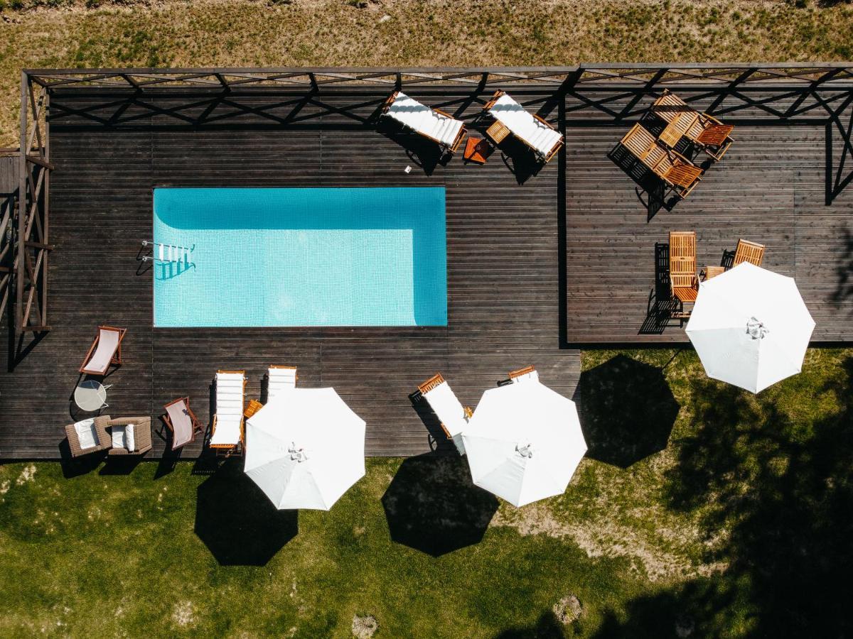 Dwor Sierakow Hotel Buitenkant foto