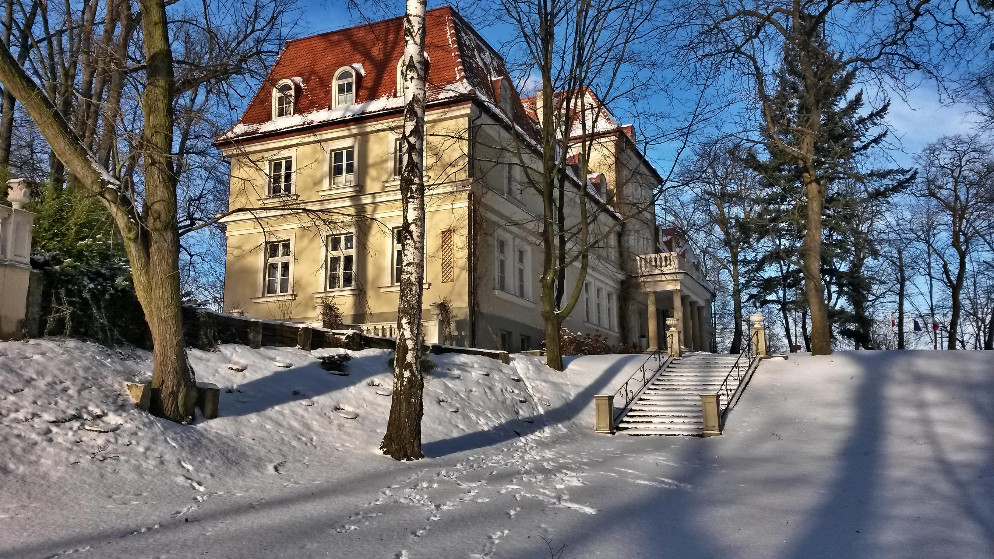 Dwor Sierakow Hotel Buitenkant foto